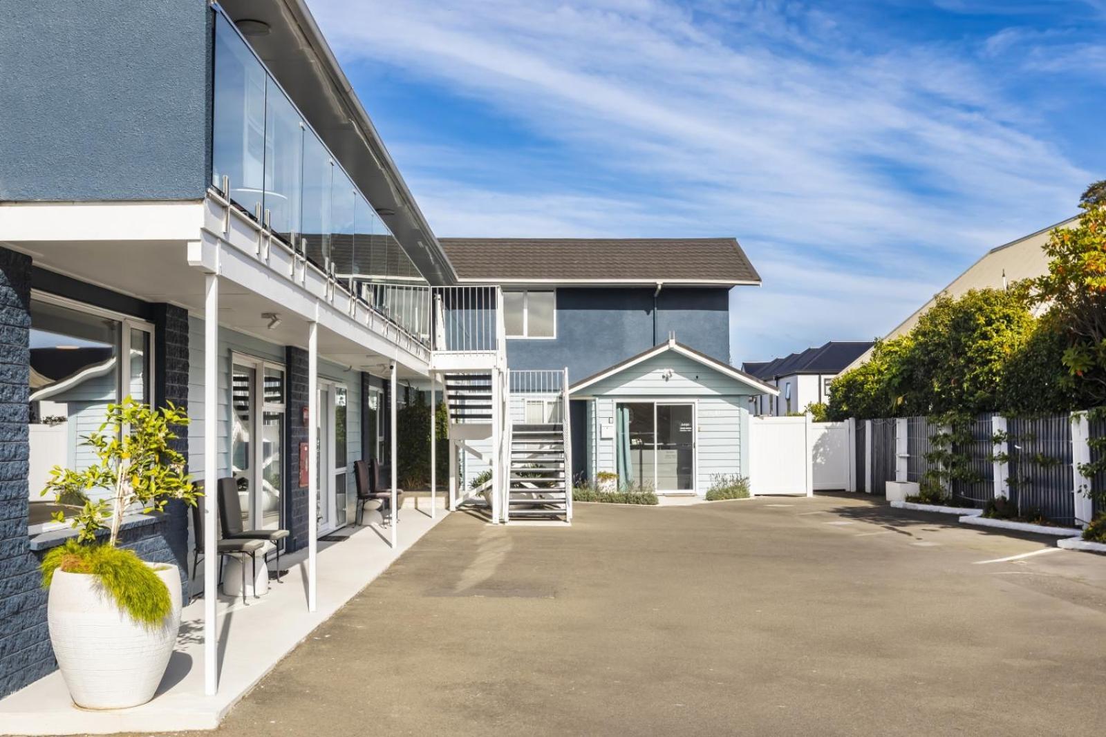 The Adelphi Christchurch Exterior foto